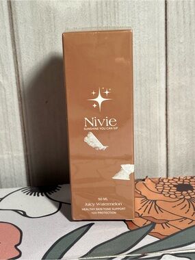 Juicy Watermelon Skin Tone Support Serum - Brown